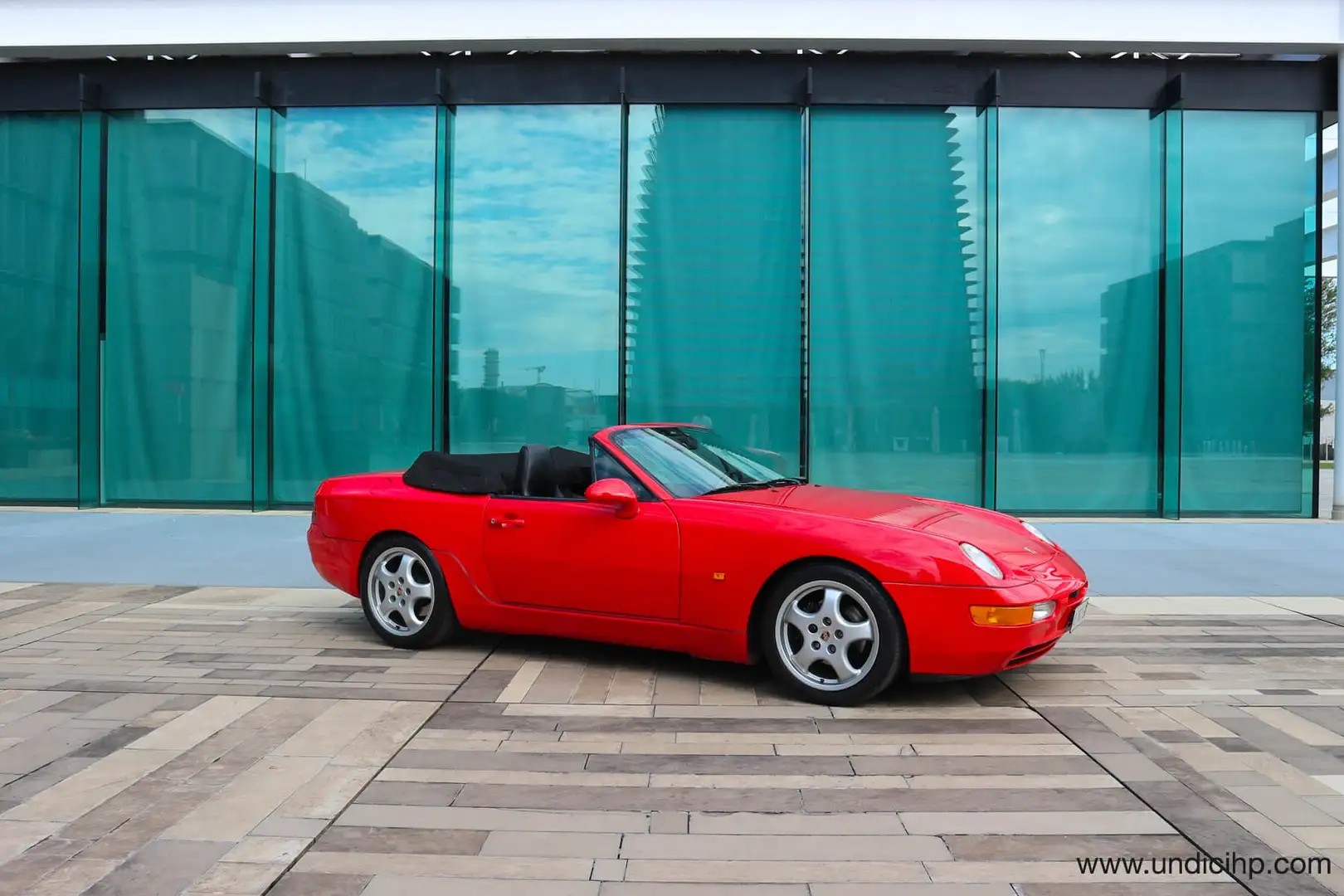 Porsche 968 968 Cabrio - ex Porsche Italia Rosso - 1