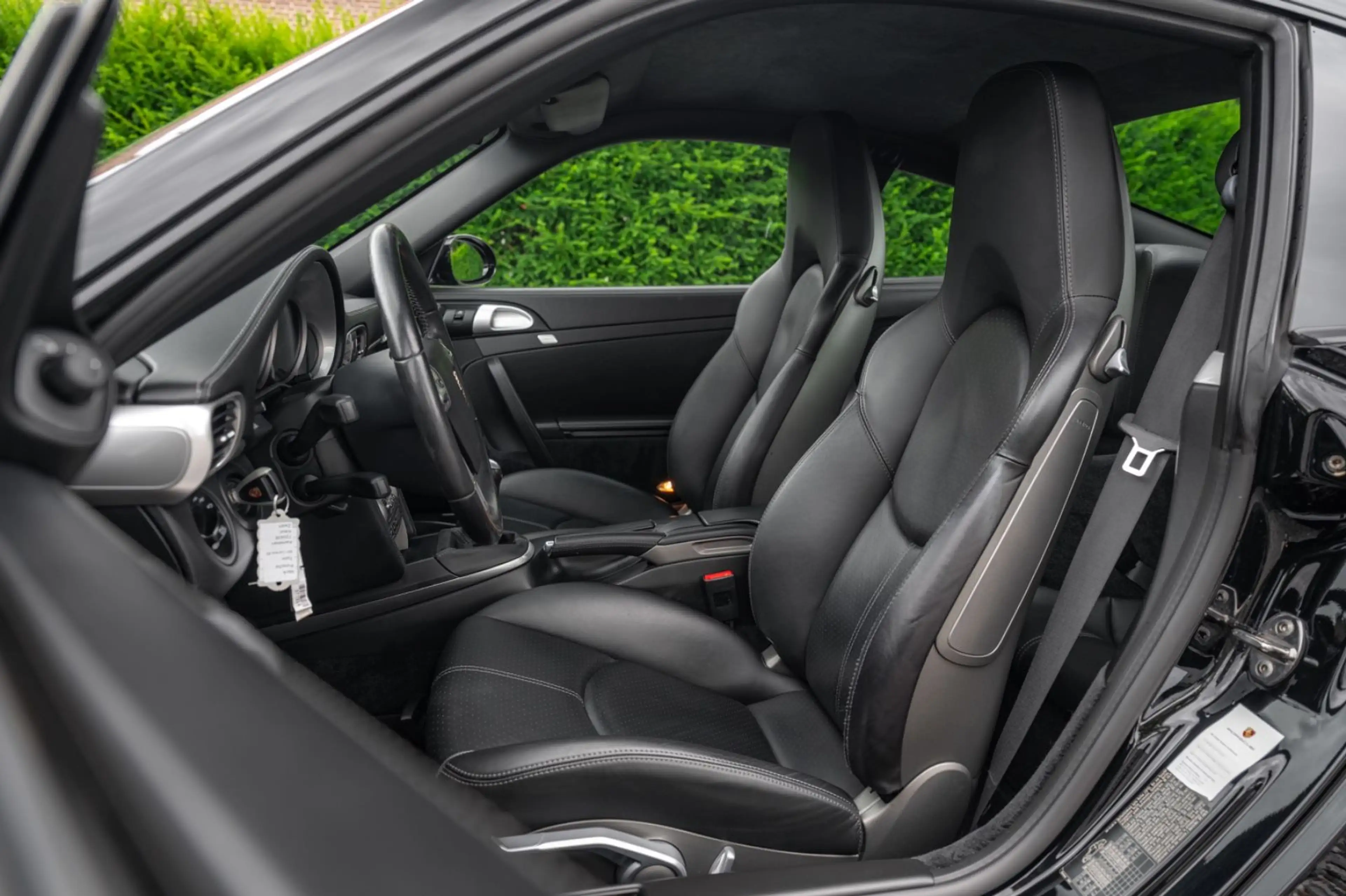 Porsche 997 Carrera 4S Coupe | Schalter | BRD | SportAbg — photo 6