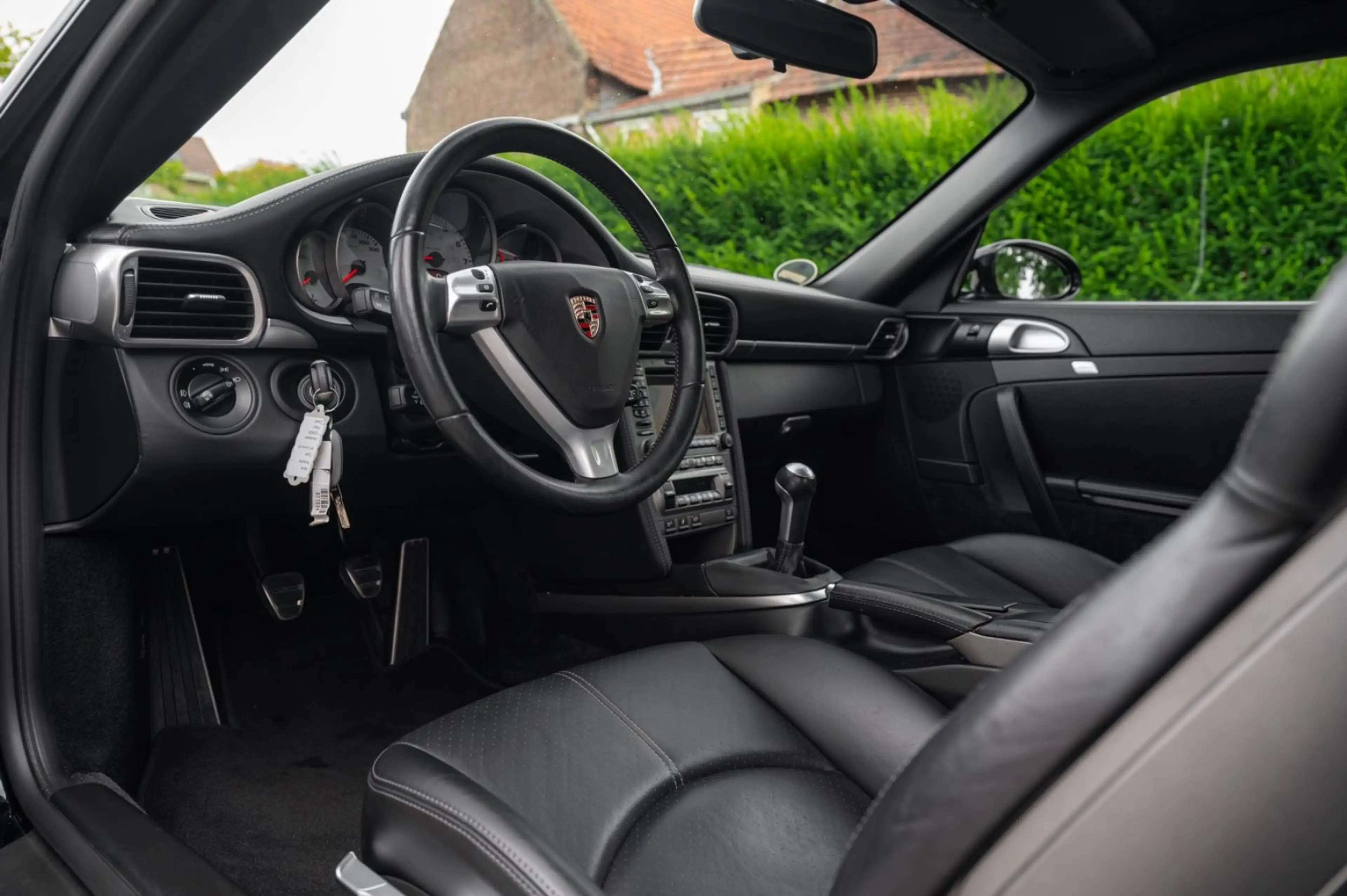 Porsche 997 Carrera 4S Coupe | Schalter | BRD | SportAbg — photo 5