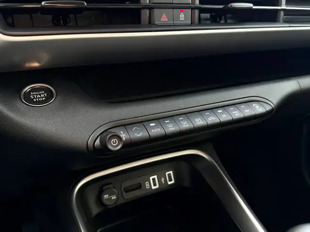 Jeep Avenger view 12