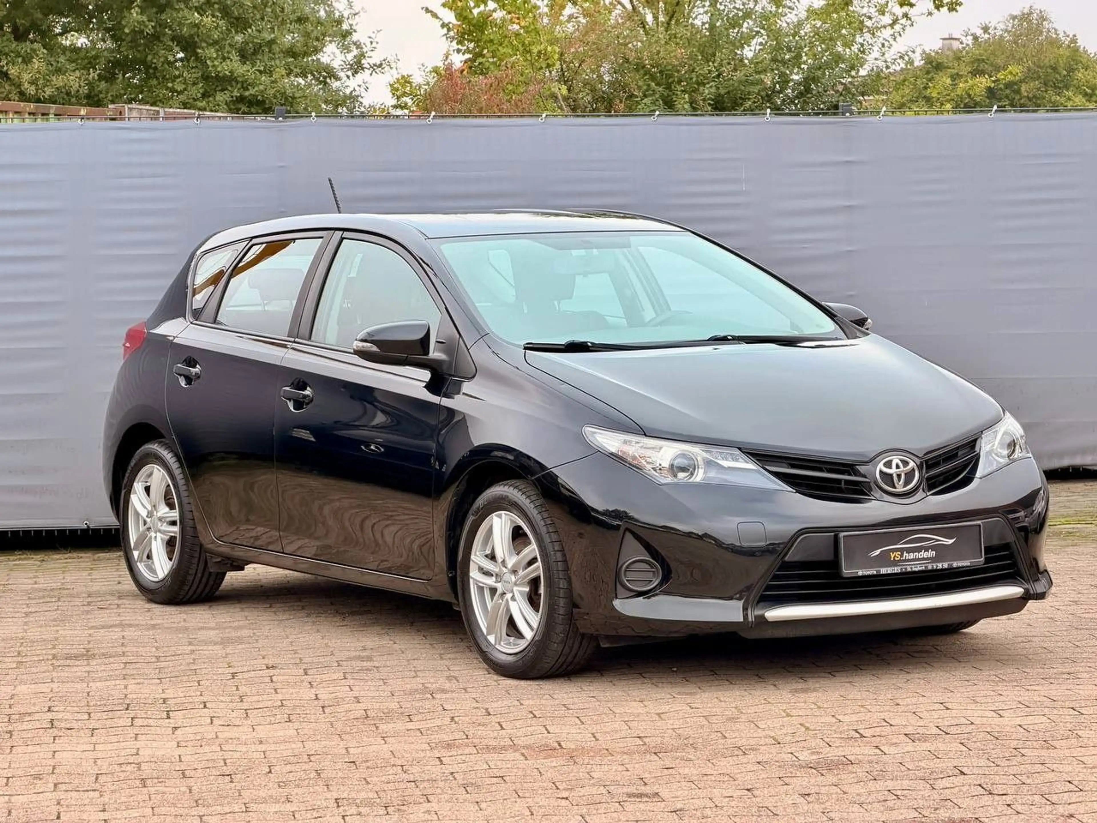 Toyota Auris Cool/PDC/1 HAND/KLIMA — photo 3