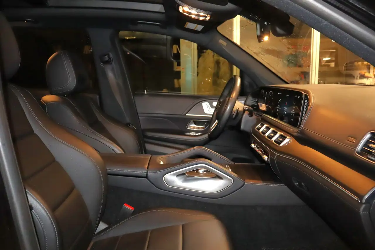Mercedes-Benz GLE снимка Mercedes-Benz GLE