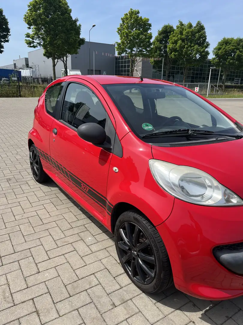 Peugeot 107 1.0-12V XR Rood - 1