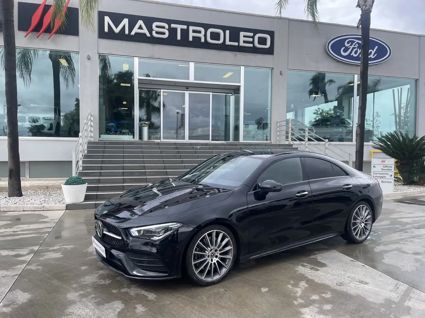 Mercedes-Benz CLA 200 Mercedes CLA 200 Premium AMG Automatico,Km Certif Nero - 2