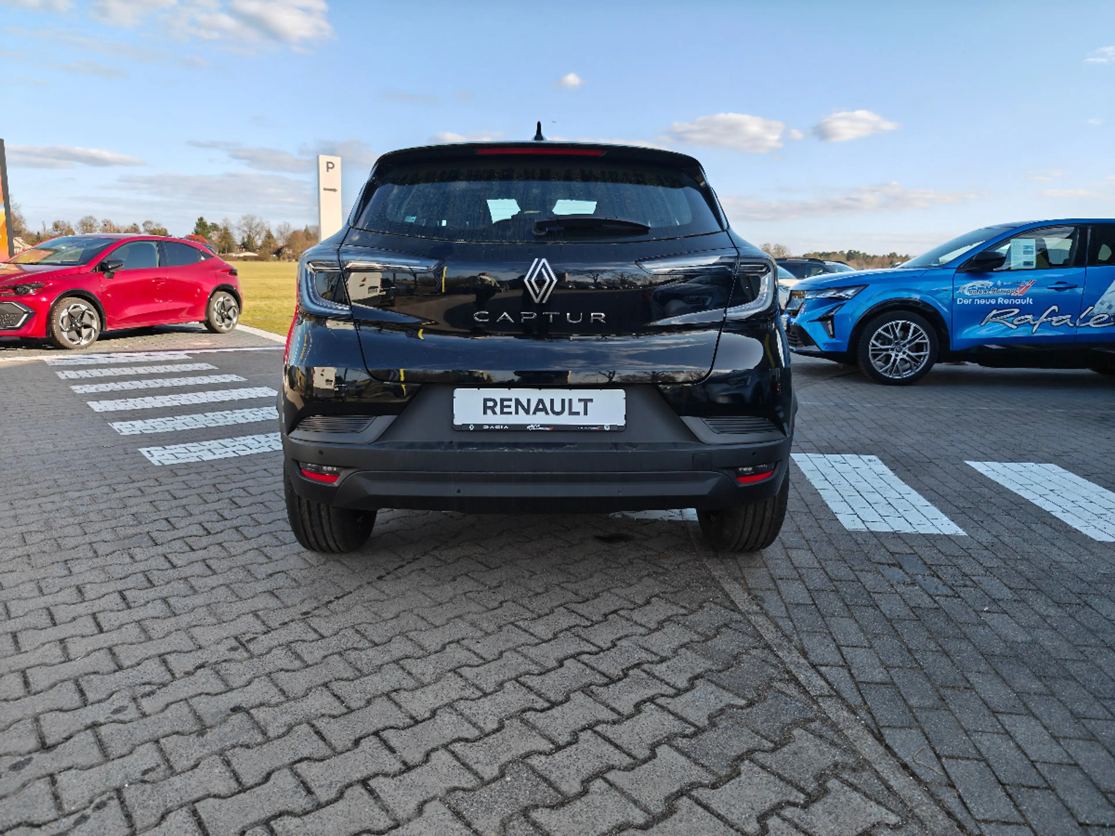 Renault Captur Evolution TCe 115 — photo 3