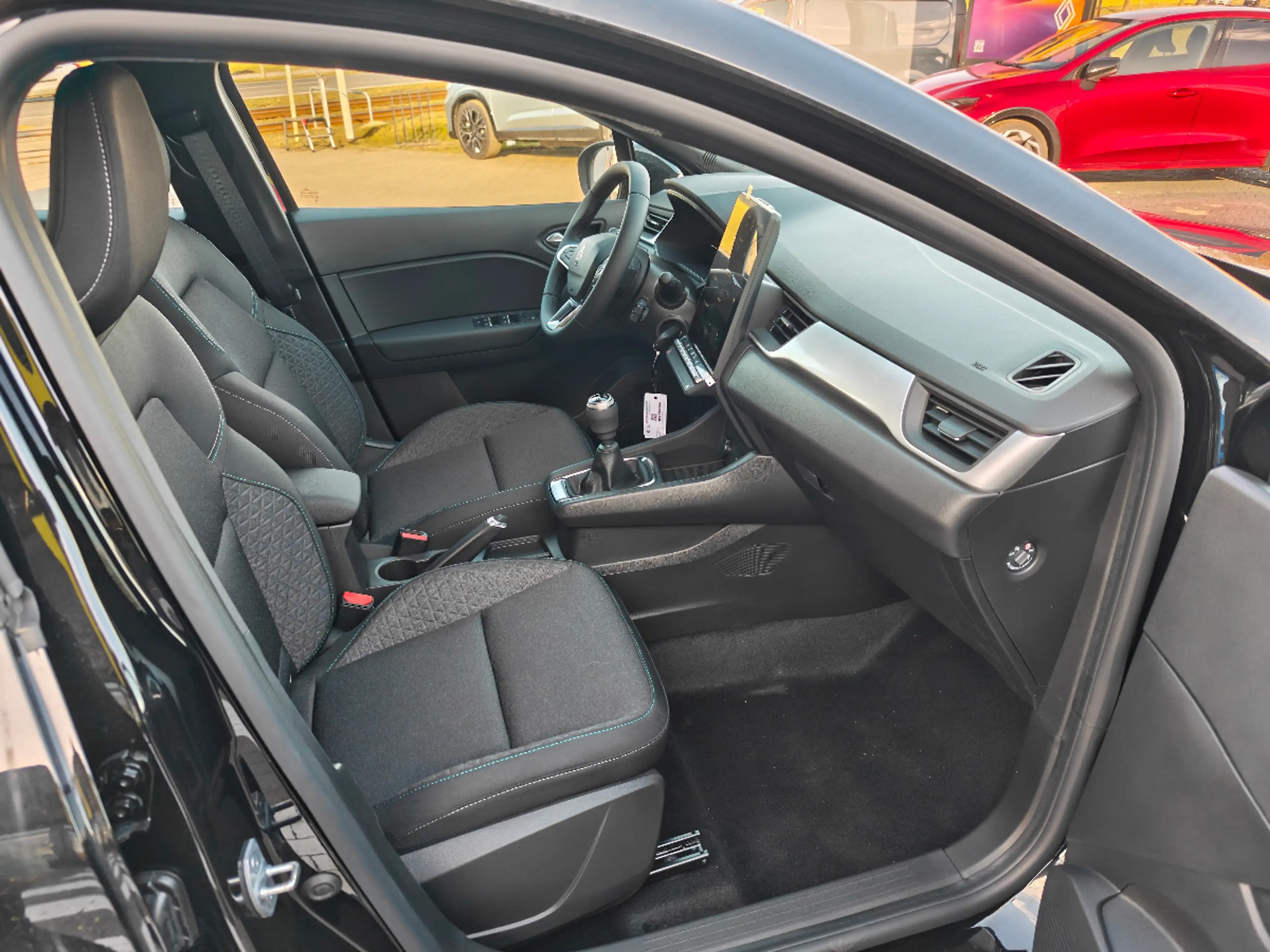 Renault Captur Evolution TCe 115 — photo 10