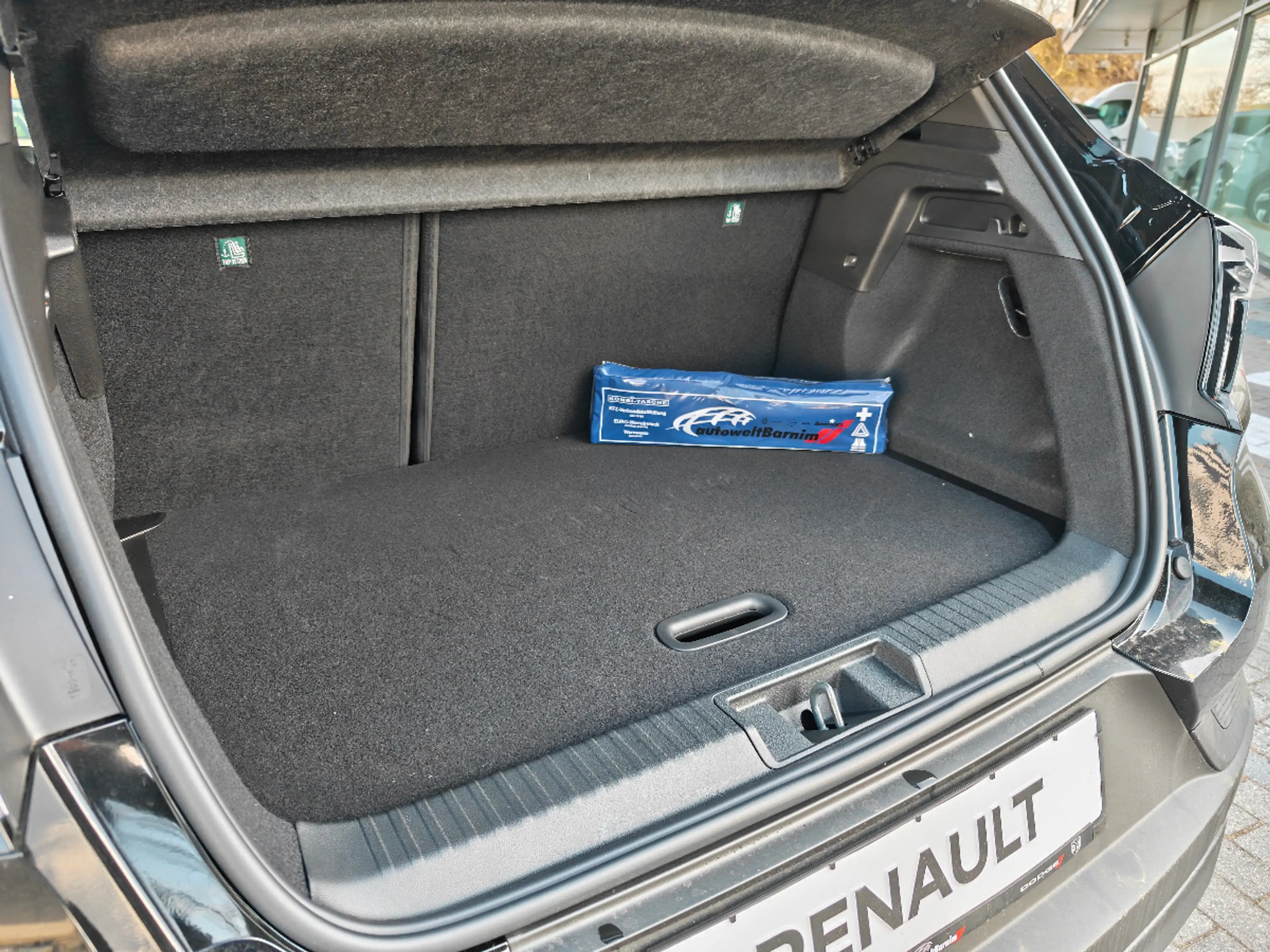 Renault Captur Evolution TCe 115 — photo 12