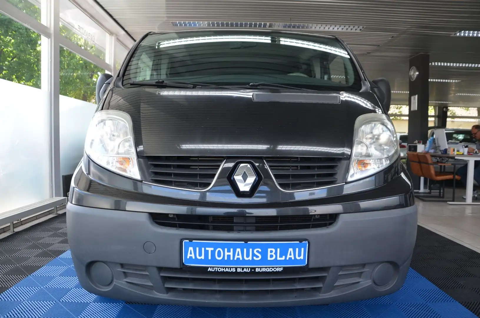 Renault Trafic Combi 2.0 dCi L1H1 *8 SITZER*KLIMA*2.HAND Noir - 2