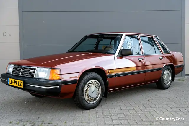 Mazda 929 2.0 Sedan Orig. NL Unieke Historie Verzamelaarstaa