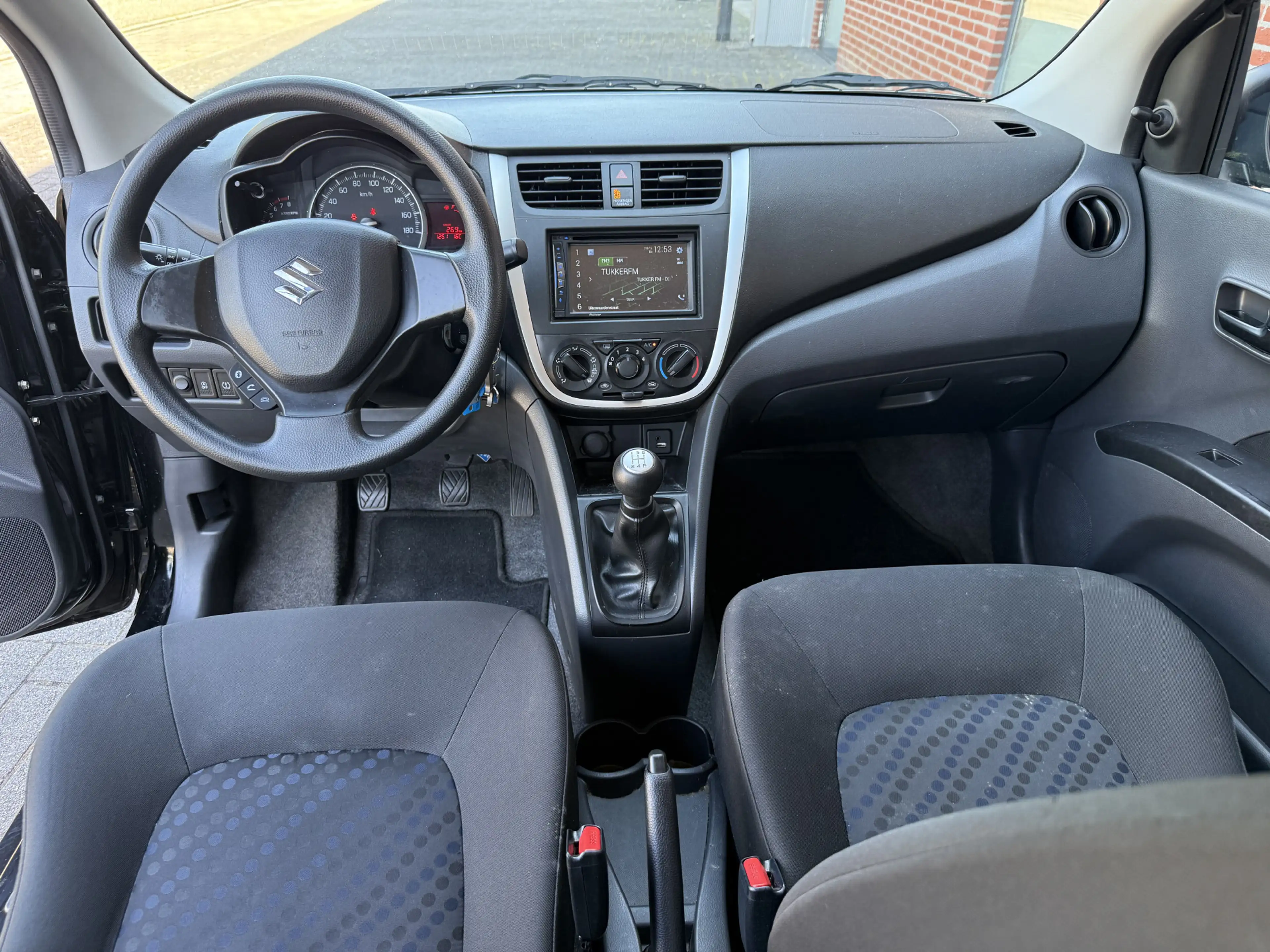 Suzuki Celerio 1.0 Comfort ✅ park sensor ✅ Navigatie ✅ Airco ✅ — photo 3