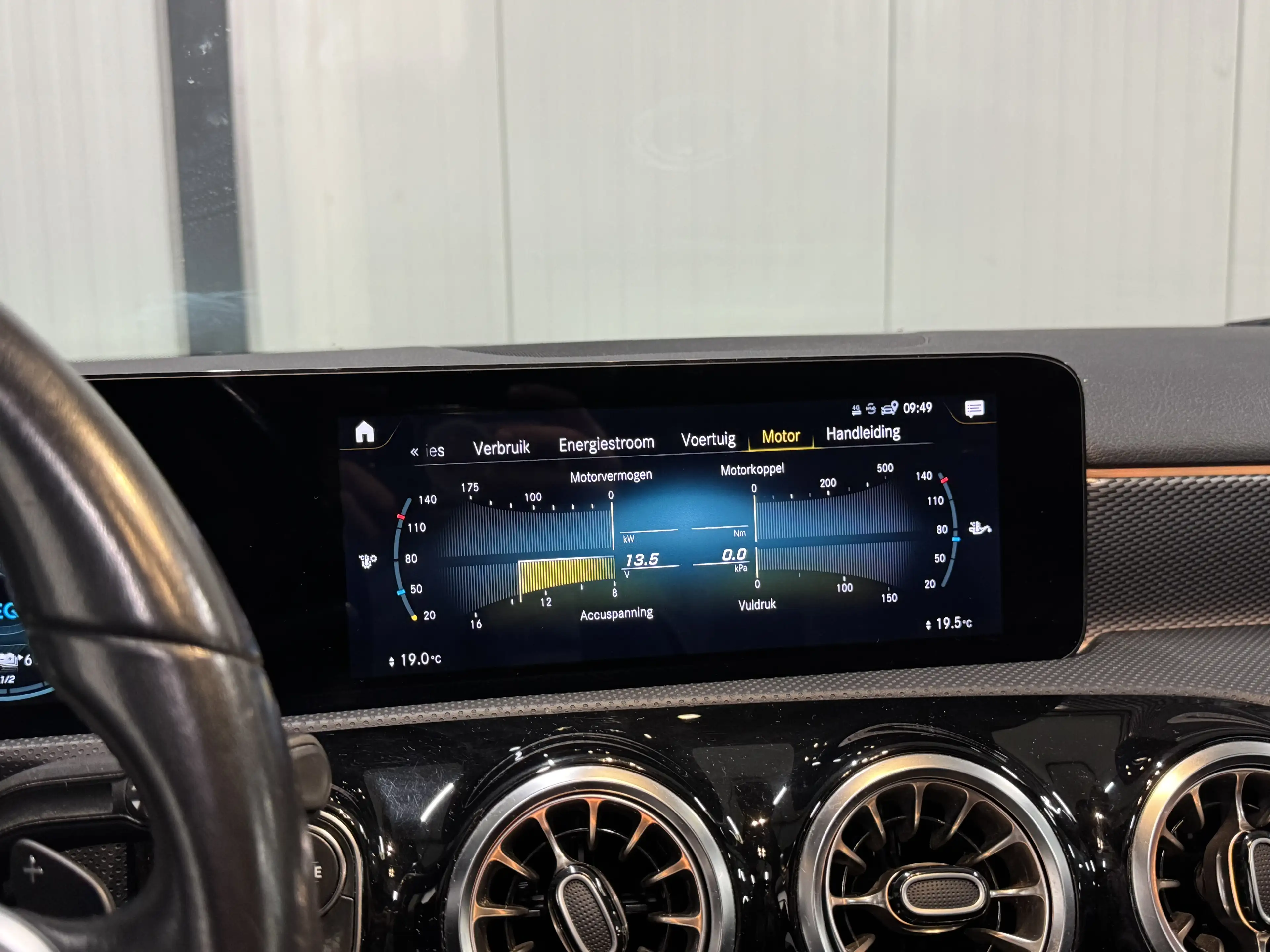 Mercedes-Benz A 250 e | Business Luxury Limited | Pano | Leer | Camera — photo 21