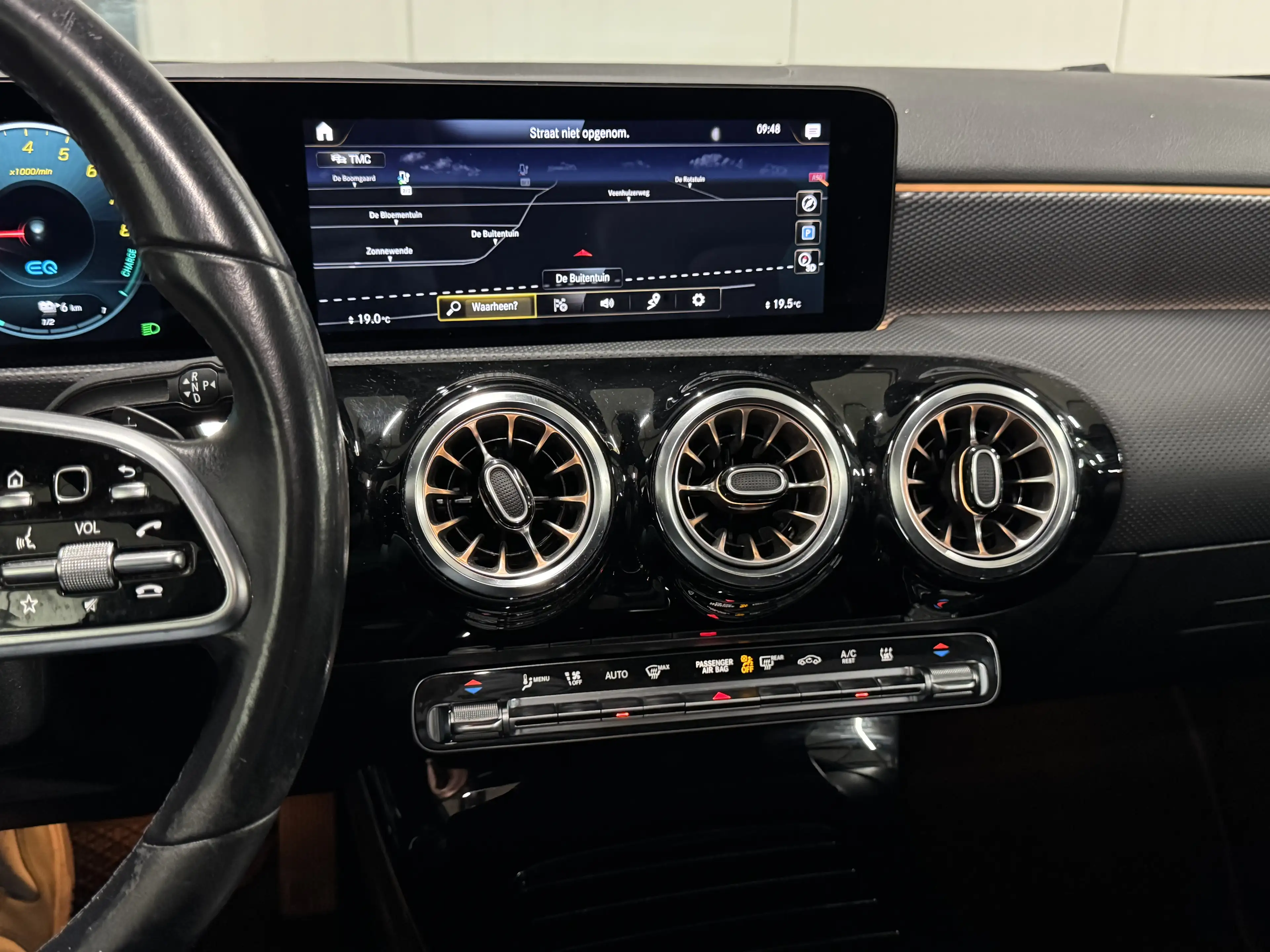 Mercedes-Benz A 250 e | Business Luxury Limited | Pano | Leer | Camera — photo 17