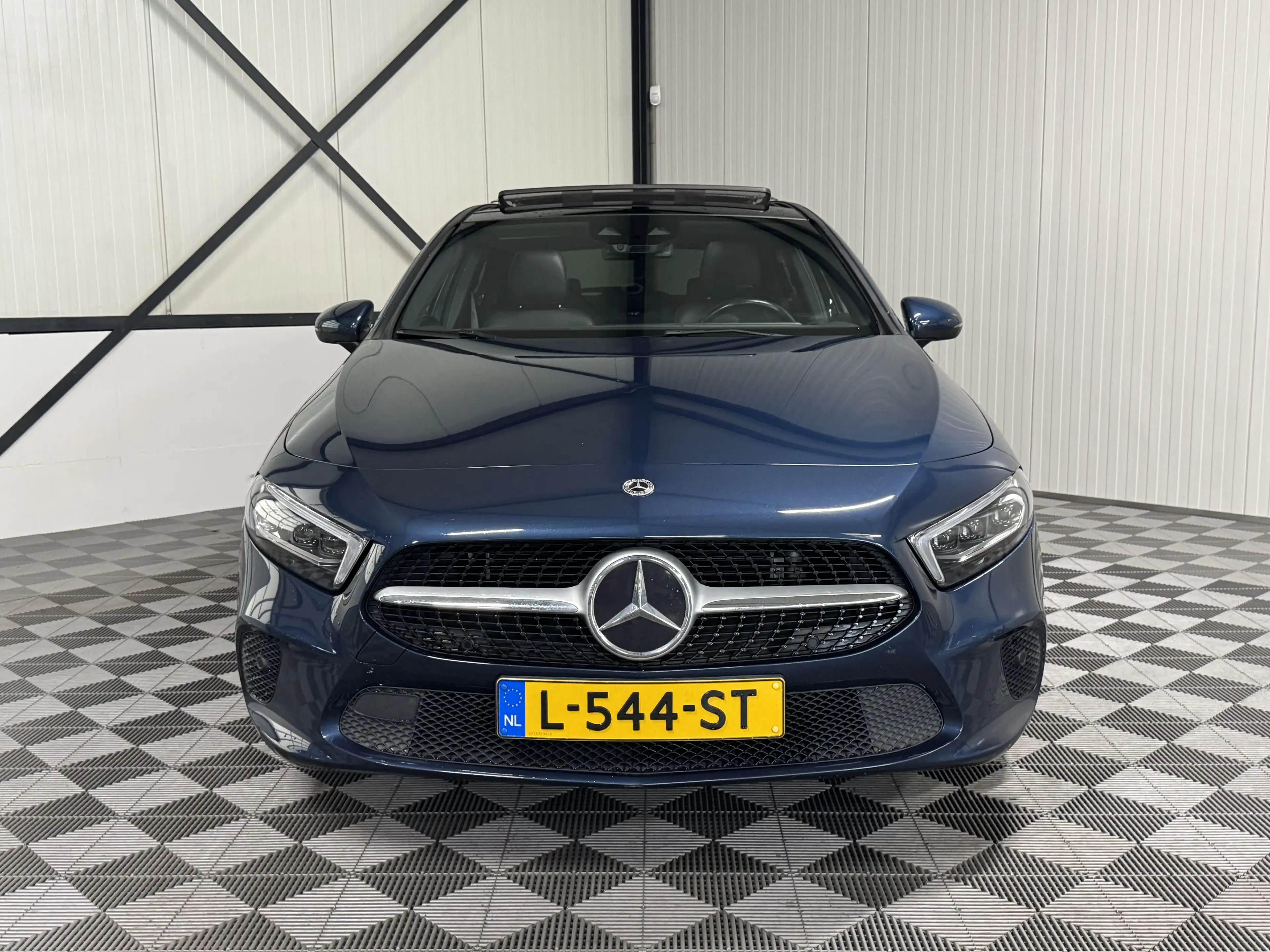Mercedes-Benz A 250 e | Business Luxury Limited | Pano | Leer | Camera — photo 8