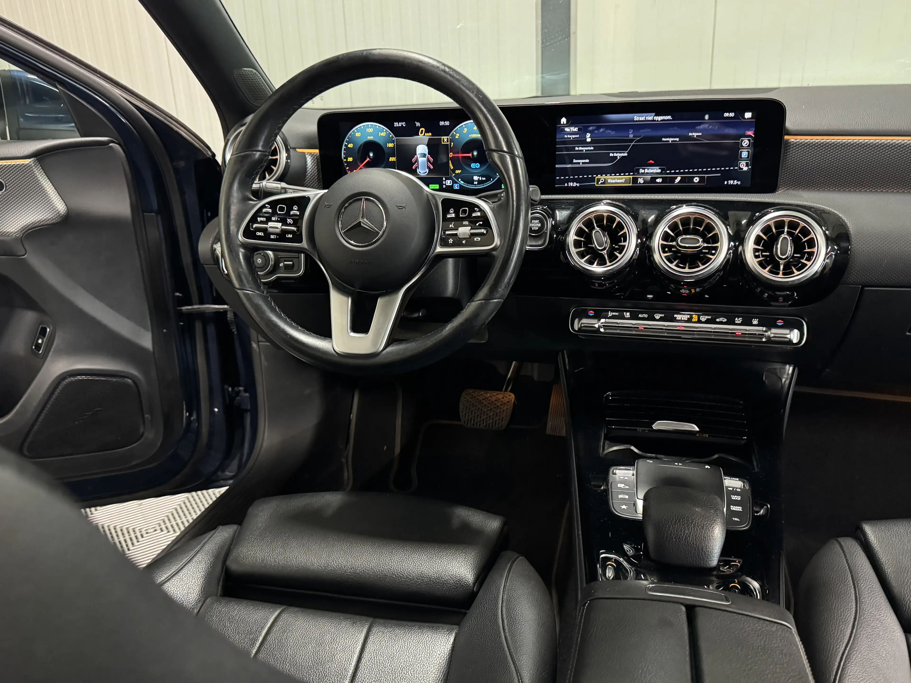 Mercedes-Benz A 250 e | Business Luxury Limited | Pano | Leer | Camera — photo 3