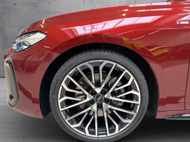 Audi A5 view 4