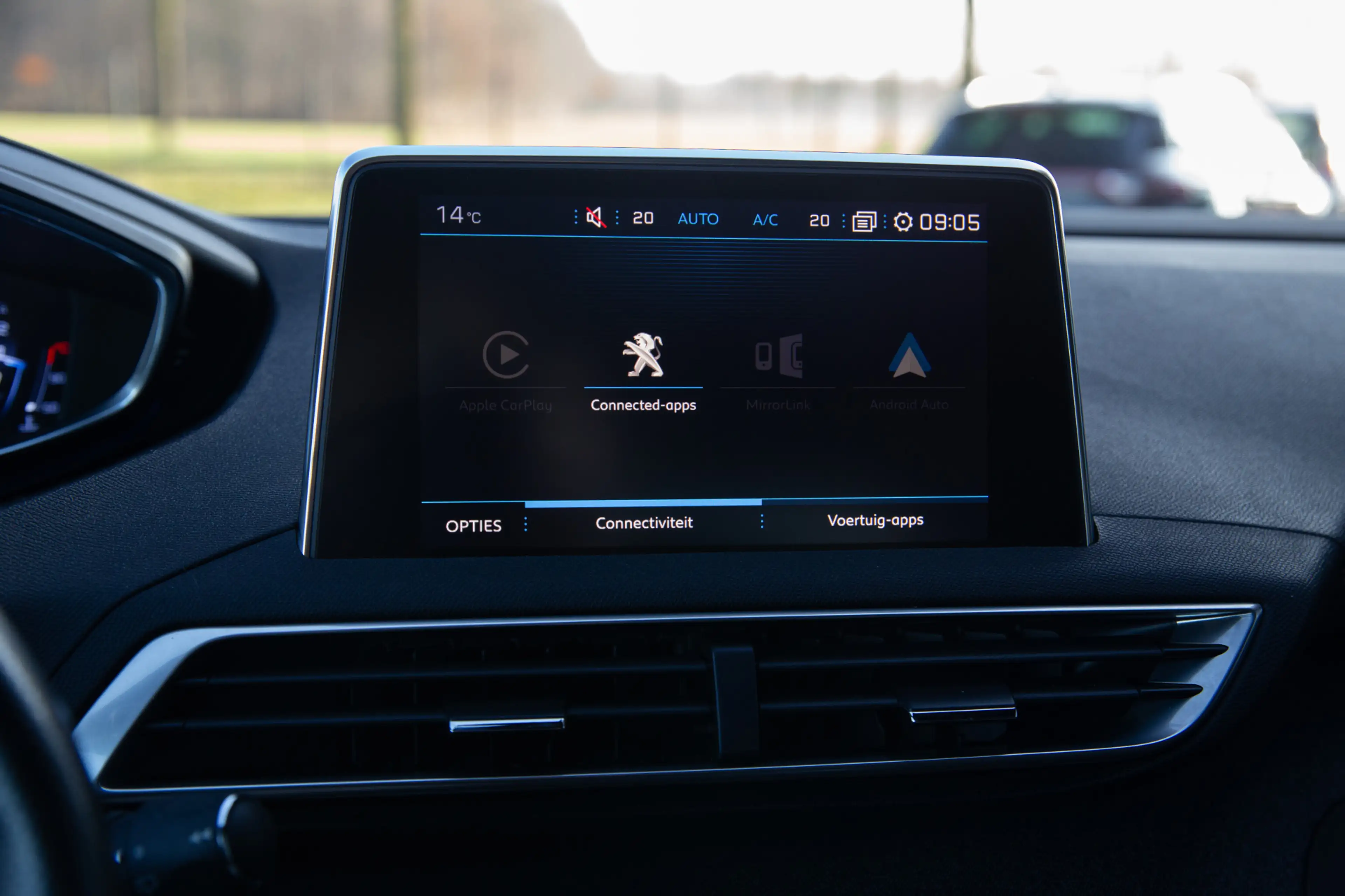 Peugeot 5008 1.2 PureTech GT-Line 7p , Panoramadak, — photo 15