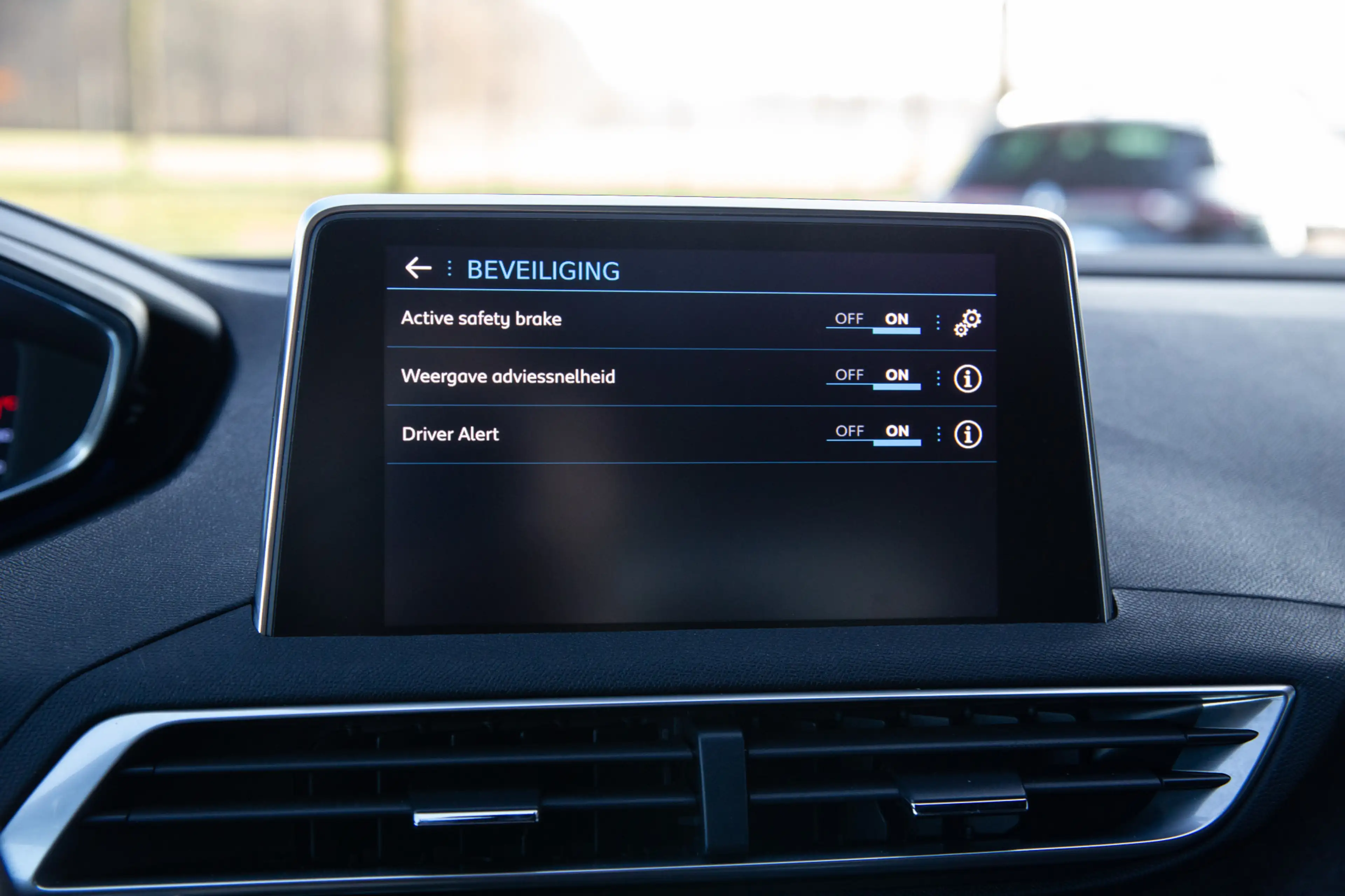 Peugeot 5008 1.2 PureTech GT-Line 7p , Panoramadak, — photo 21