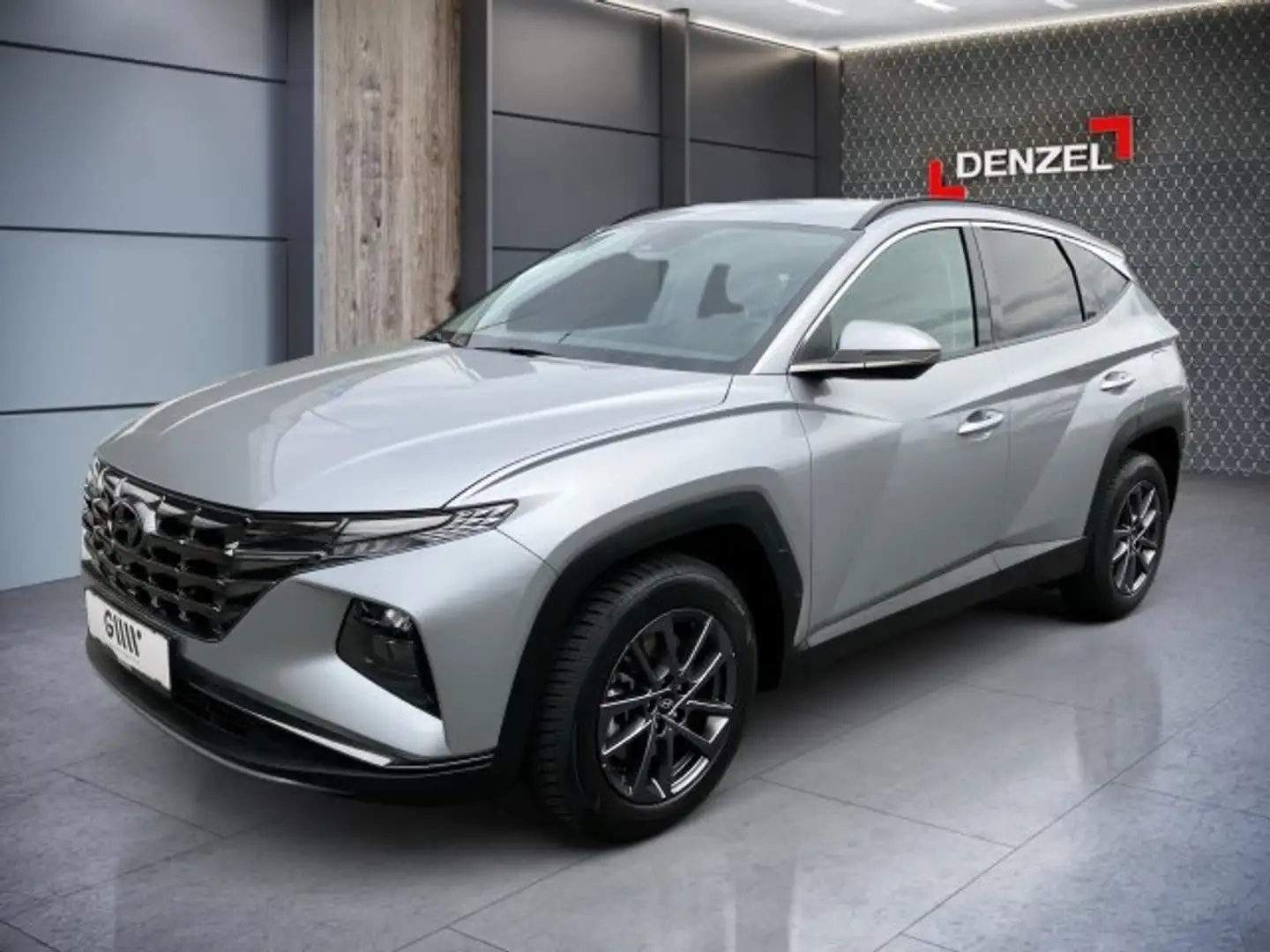 Hyundai TUCSON NX4 GO 1,6 T-GDi Серебристый - 1