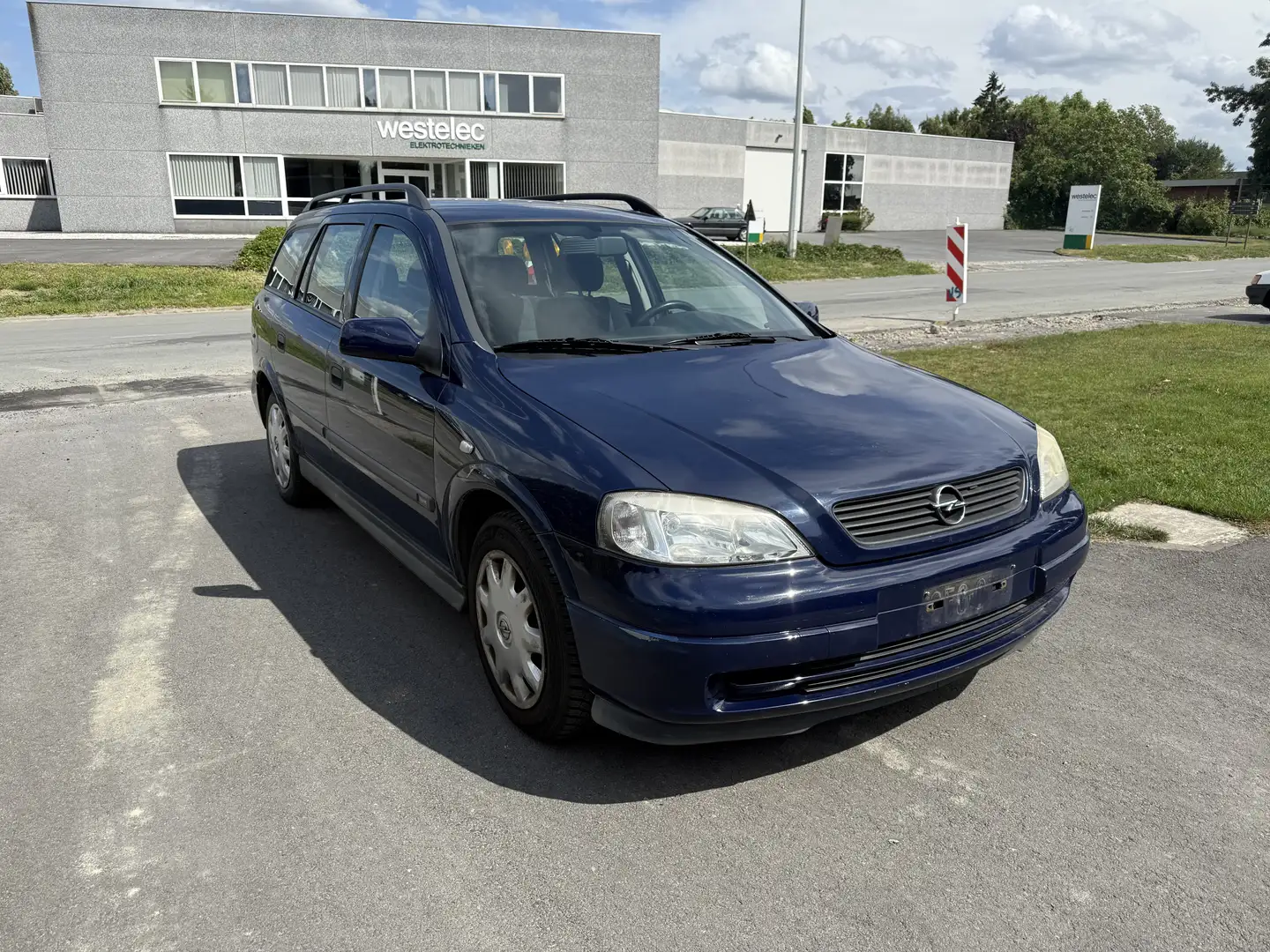 Opel Astra 1.6 Caravan Comfort - 2