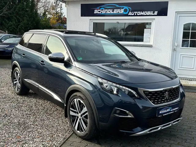 Peugeot 5008 GT Autom. Pano. LED Leder AHK 19 Zoll Insp. neu
