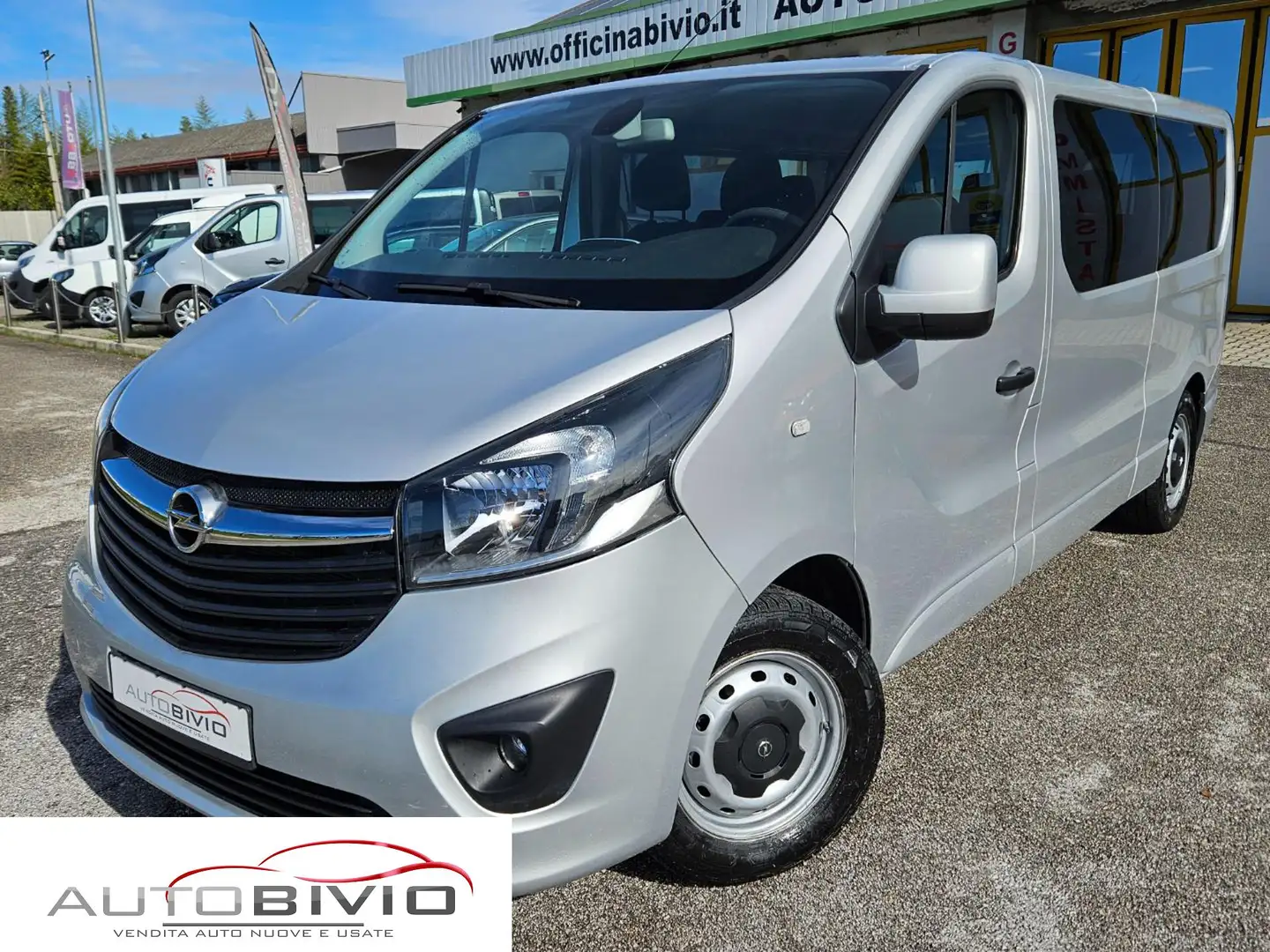 Opel Vivaro 29 1.6 CDTI 115CV PL-TN Combi/9 posti Срібний - 1
