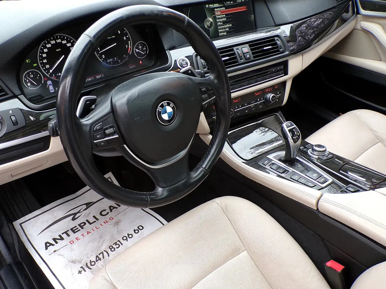 BMW 5 Series снимка BMW 5 Series