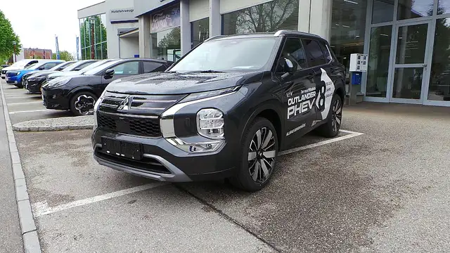 Mitsubishi Outlander 2,4 PHEV S-AWC Intense