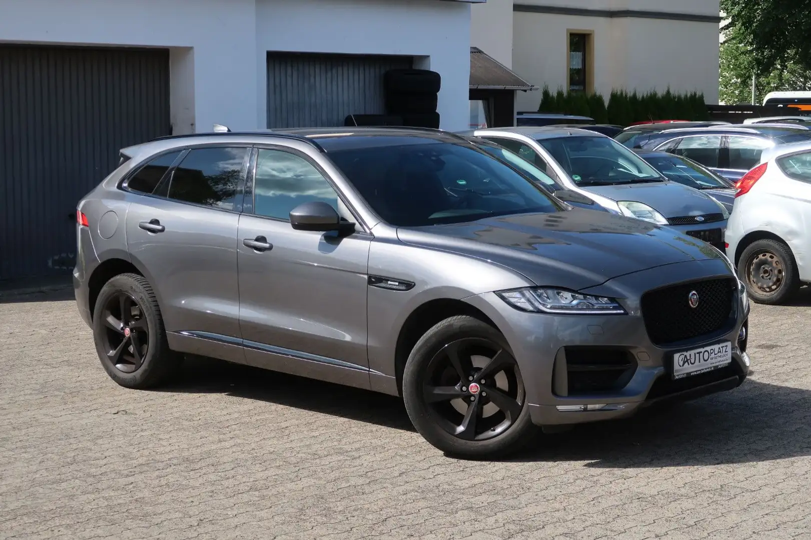Jaguar F-Pace F-PACE R.SPORT *AUTOM. *LEDER *LED *19ZOLL Grau - 2