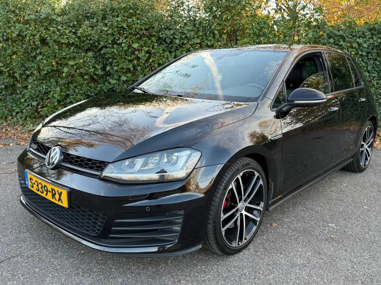 Volkswagen Golf GTD VW 2.0 TDI DSG Black Edition Zwart - 2