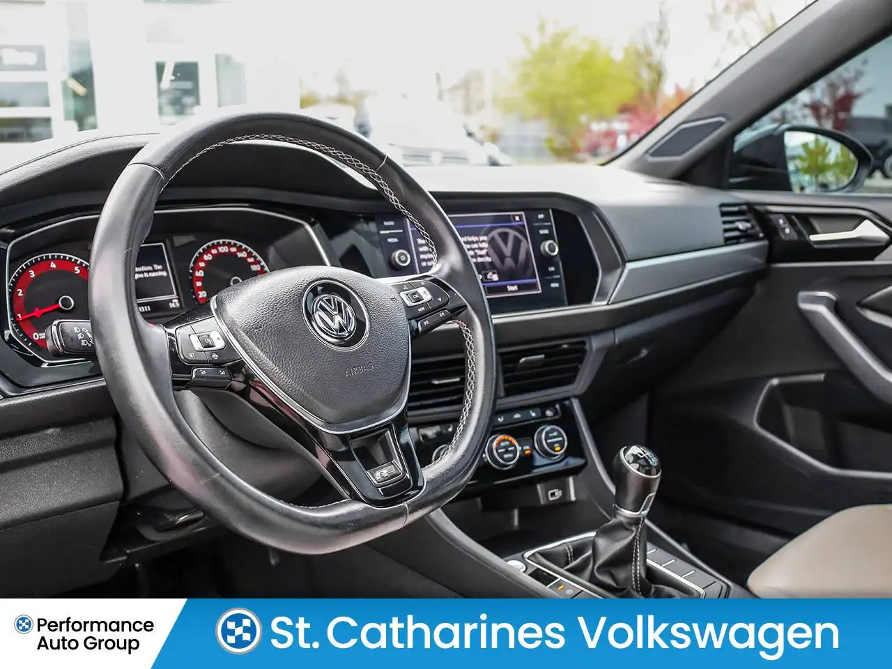 Volkswagen Jetta снимка Volkswagen Jetta