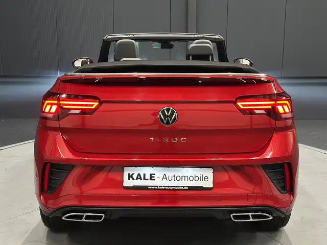 Volkswagen T-Roc view 4