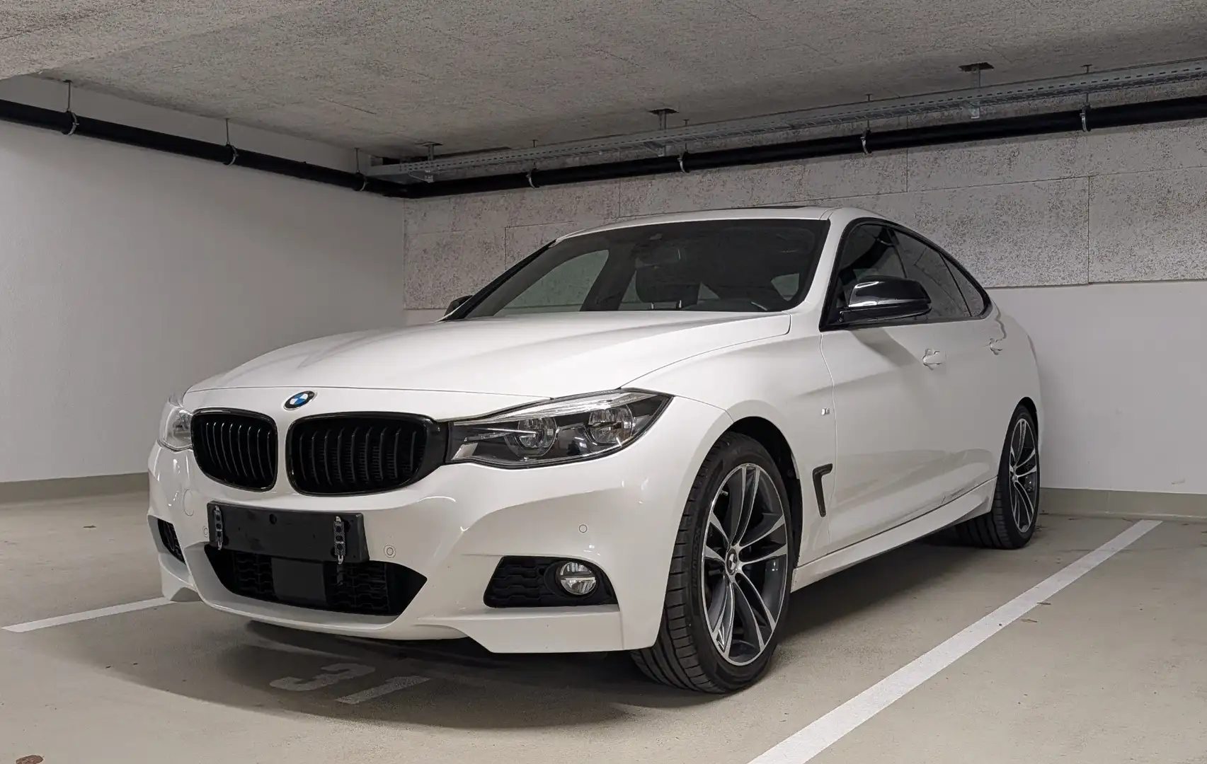 BMW 330 330d xDrive Gran Turismo M Sport Aut. - 2