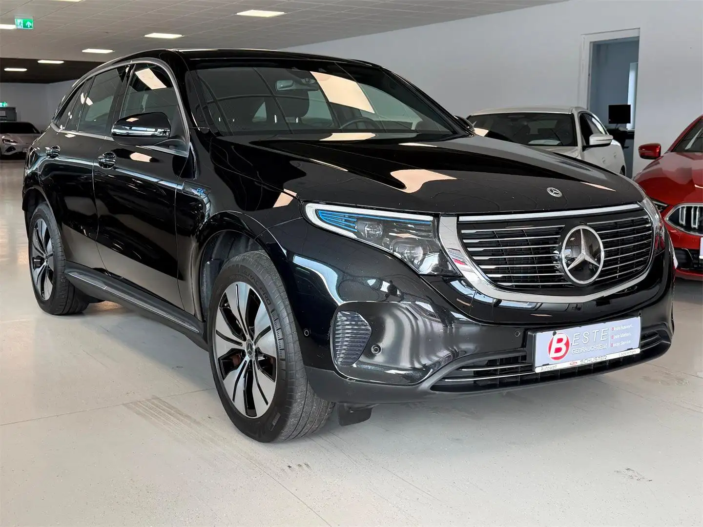 Mercedes-Benz EQC 400 4MATIC Schwarz - 1