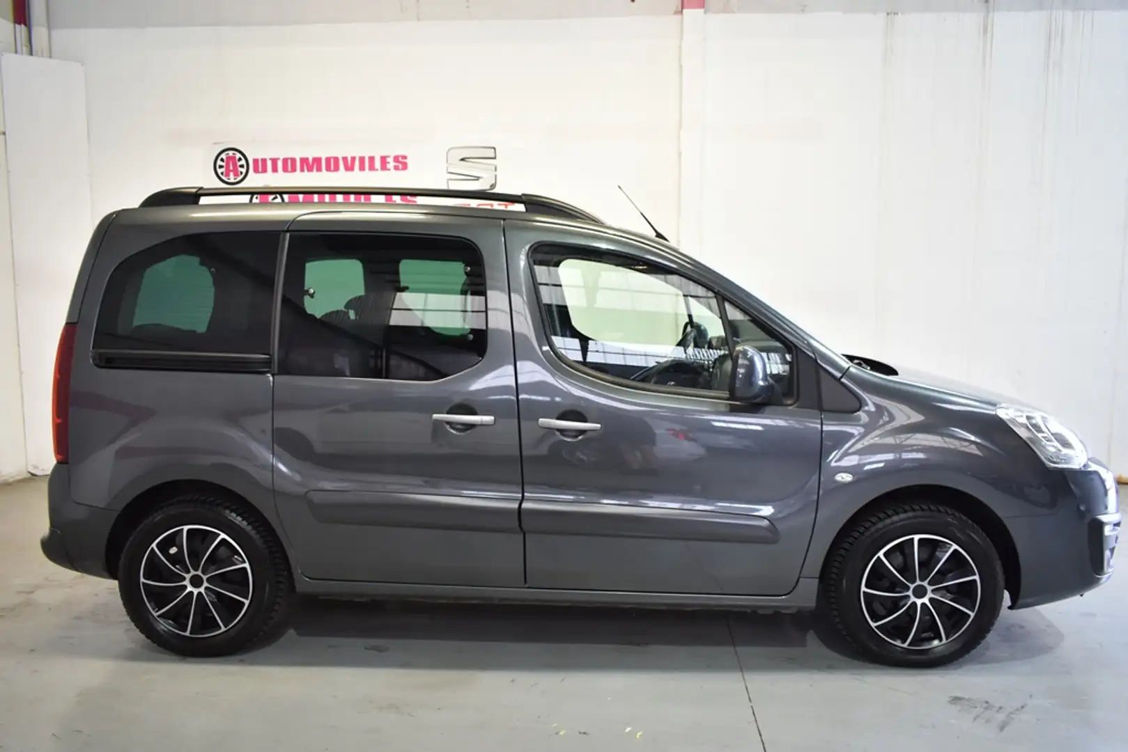 Citroen Berlingo Multispace 1.6BlueHDi Feel 100 Gris - 2