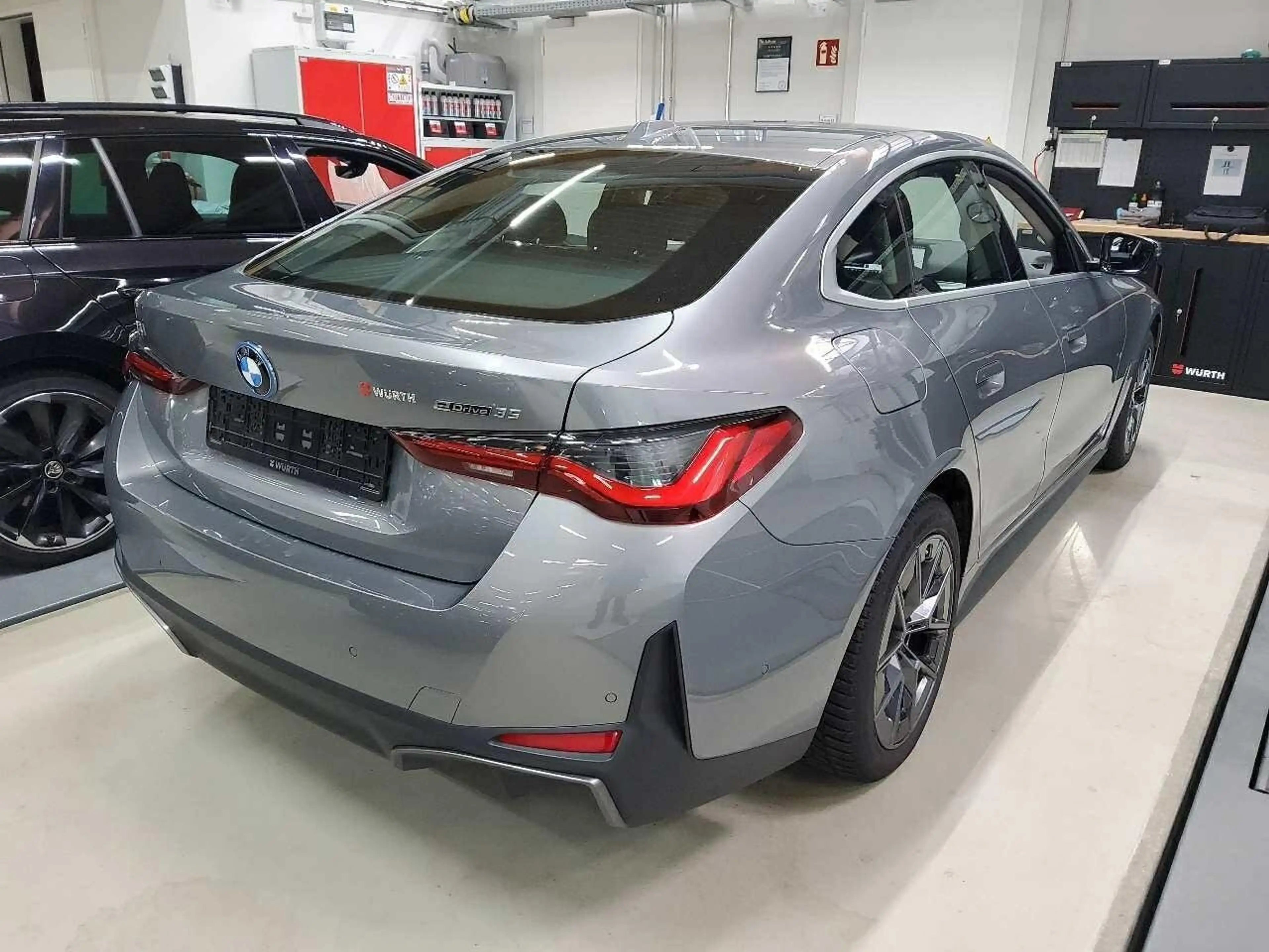 BMW i4 35 e eDrive Gran Coupe Wide SpoSi — photo 6