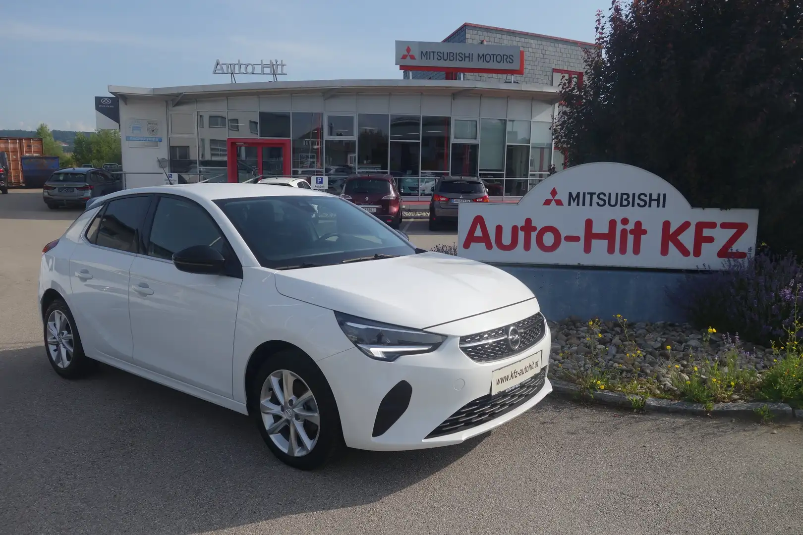 Opel Corsa 1,2 DI Turbo Euro Elegance Aut.**leasingfähig** Wit - 1