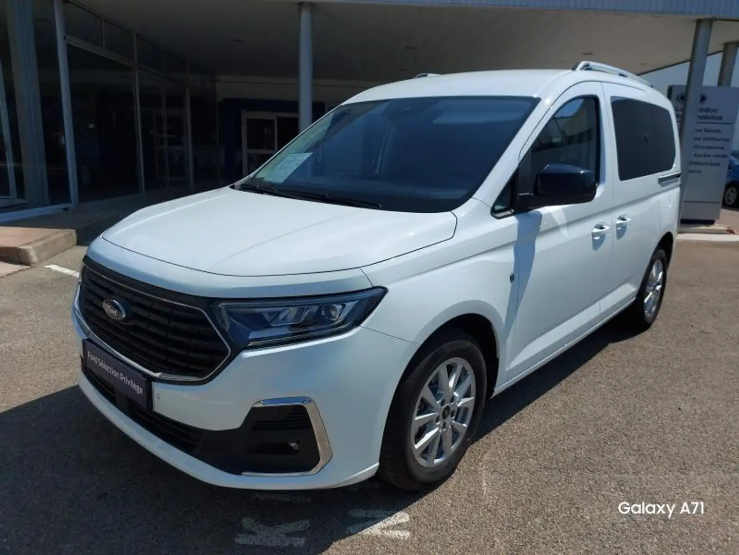 Ford Tourneo Connect 1.5 EcoBoost 114ch Titanium DSG7 Bianco - 2