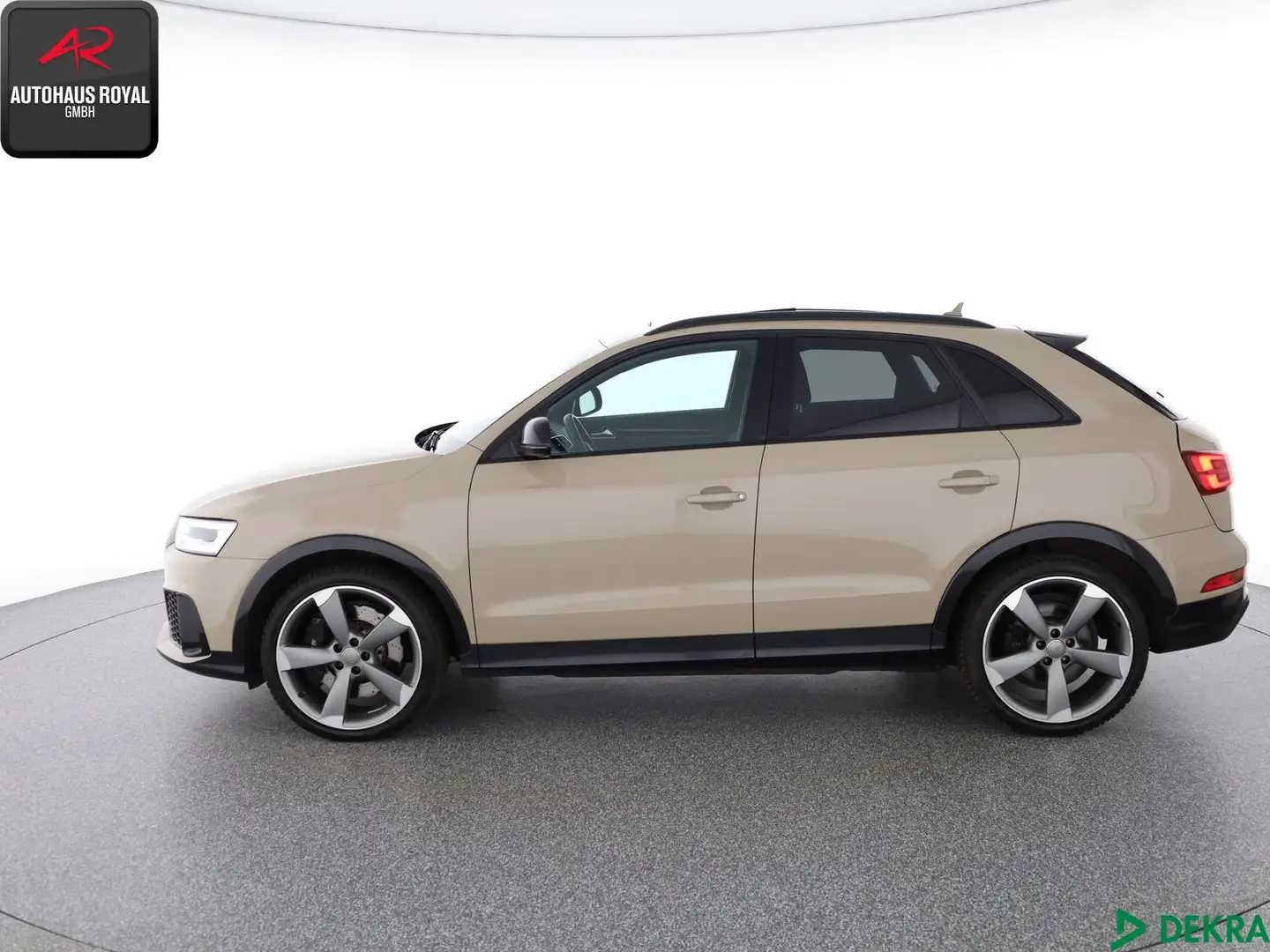 Audi RS Q3 RSQ3 2.5 TFSI qu PERFORMANCE BOSE,KEYLESS,KAMERA Beige - 2