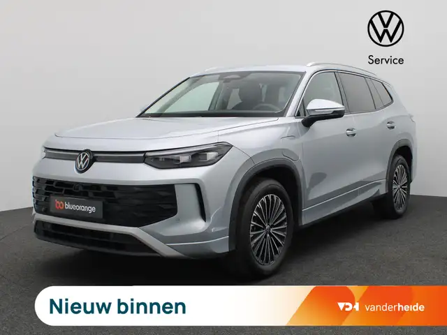 Volkswagen Tayron 1.5 eHybrid Life Edition 204PK DSG Trekhaak, Navi,