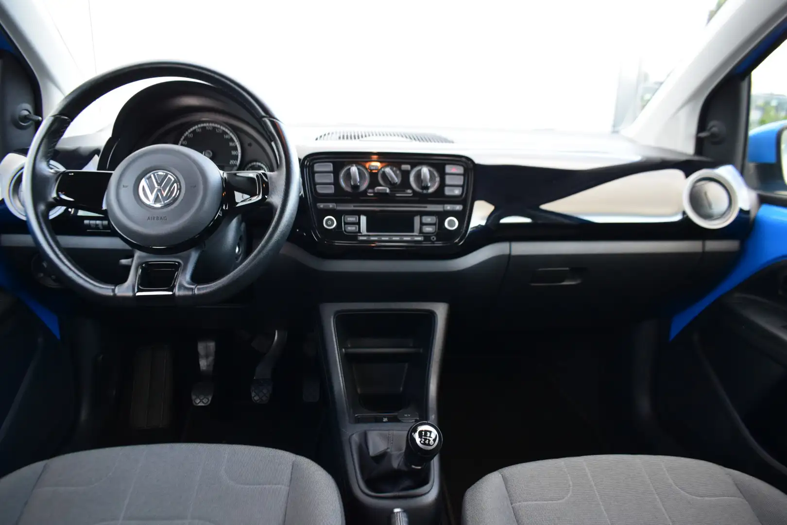 Volkswagen up! 1.0 move up! BlueMotion Airco Audio 16'Lmv Blauw - 2
