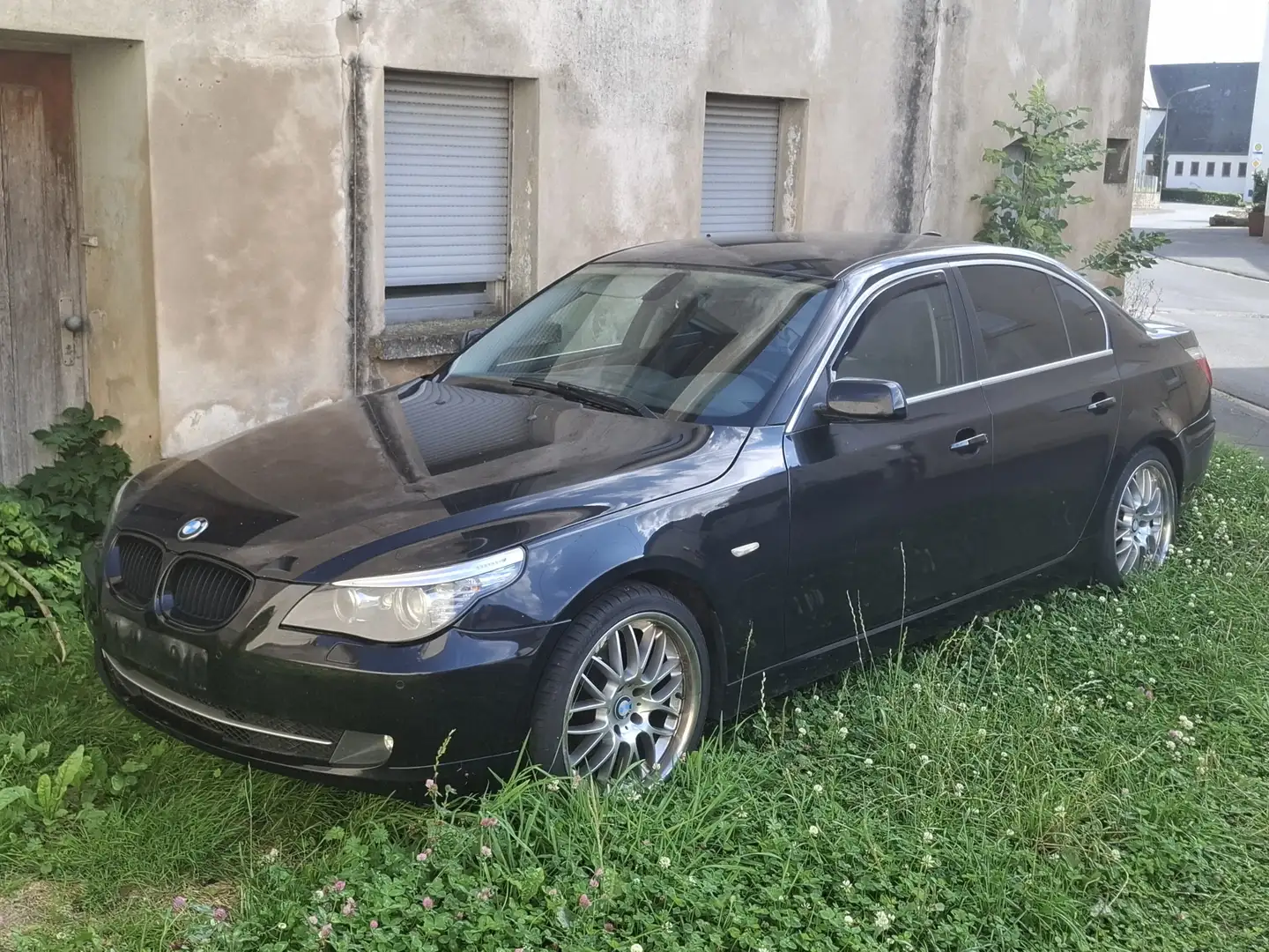BMW 520 dA - 1