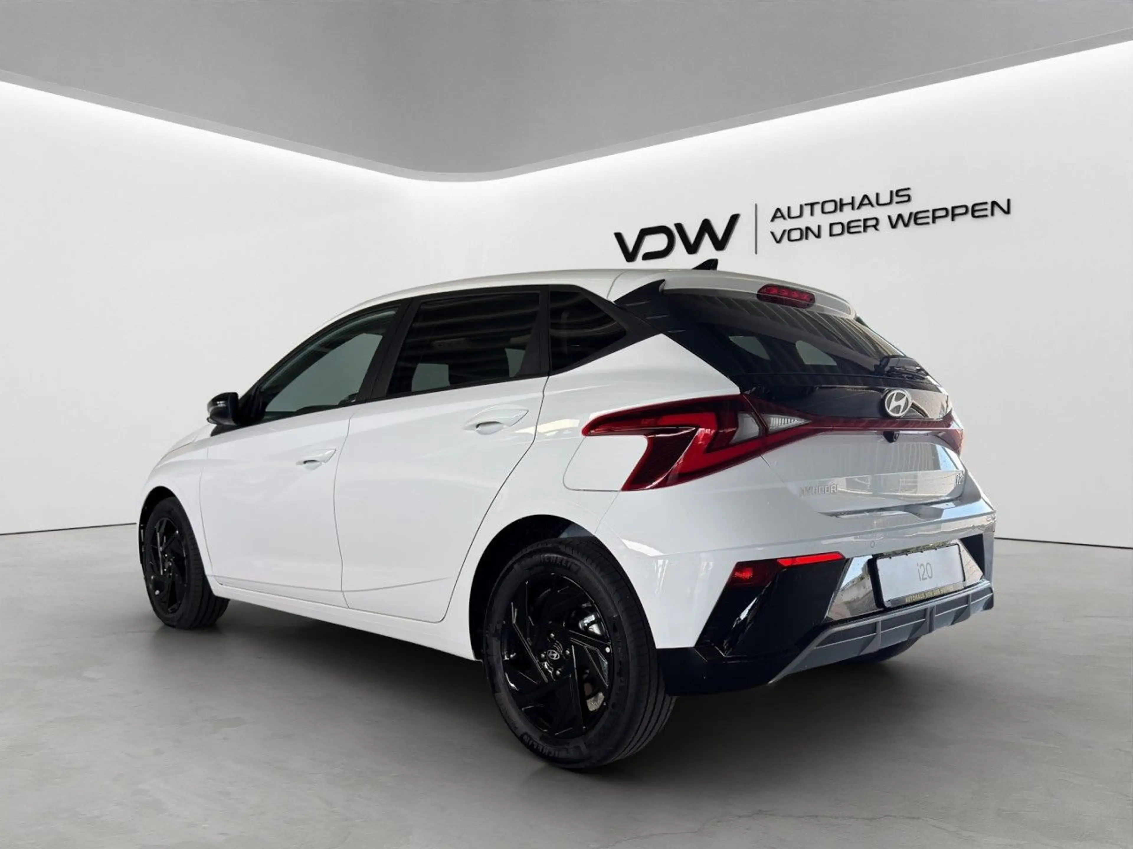 Hyundai i20 BLACKLINE MIT VOLL-LED + BOSE SOUND U.V.M.! — photo 11