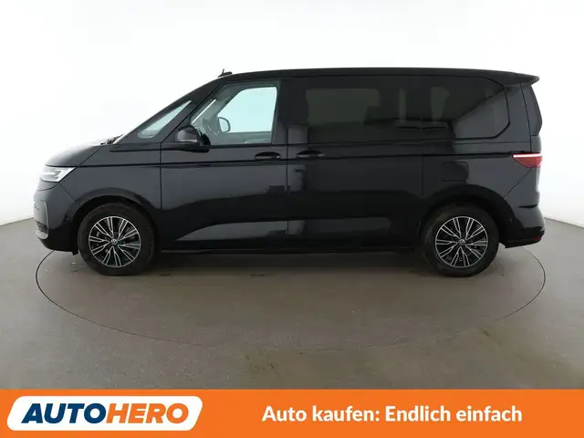Volkswagen Multivan view 3