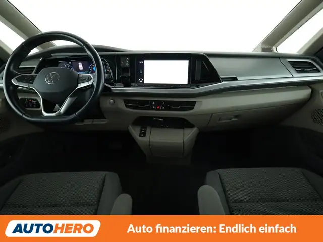 Volkswagen Multivan view 12