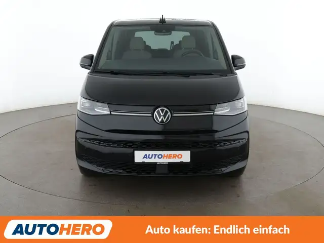 Volkswagen Multivan view 9