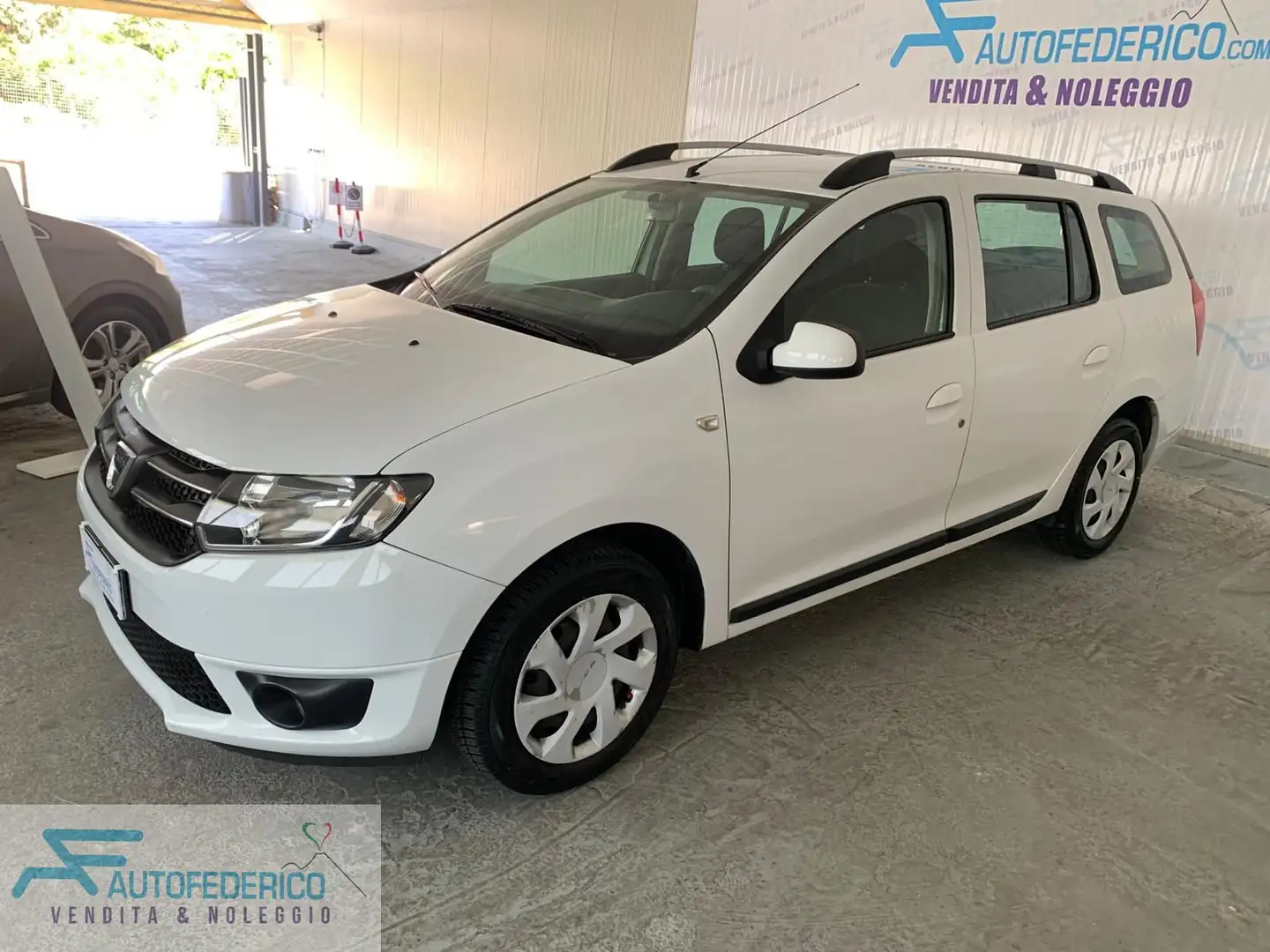 Dacia Logan Logan MCV 1.5 dCi 8V 90CV Lauréate GANCIO TRAINO Bianco - 1
