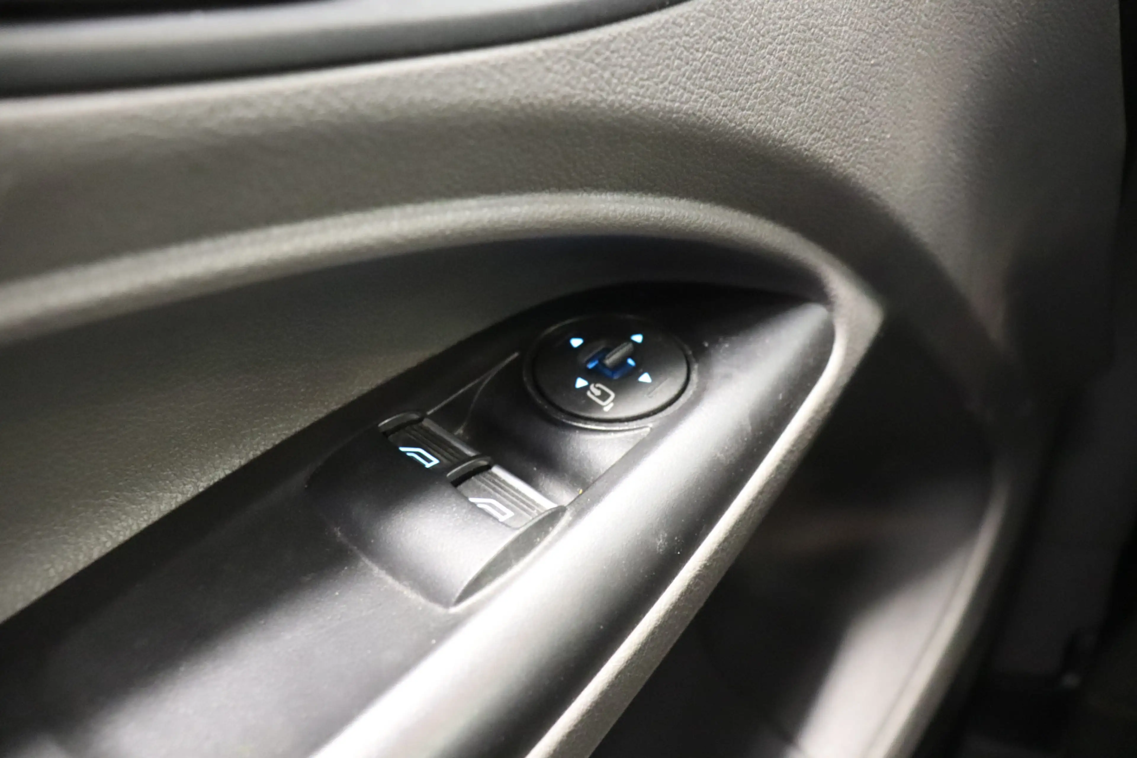 Ford Transit Connect 1.5 EcoBlue 120PK L2 Automaat - Bak defect. - AC/C — photo 21