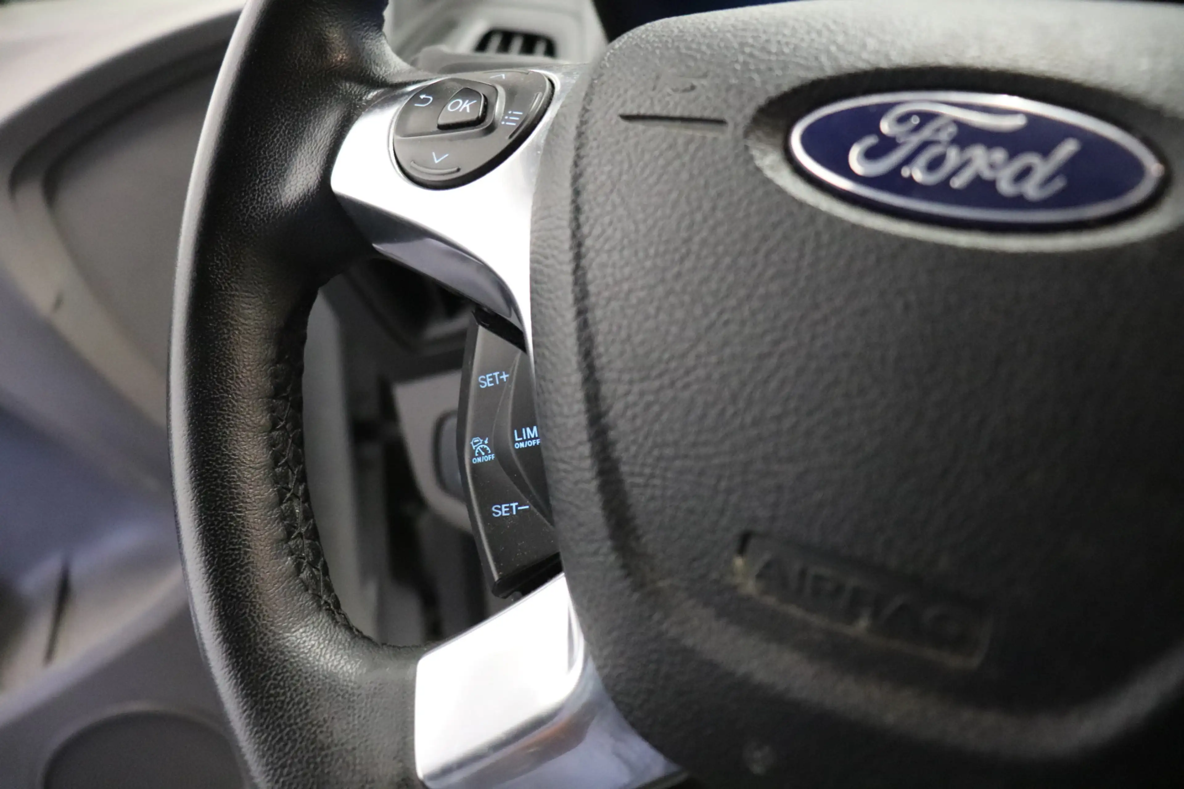 Ford Transit Connect 1.5 EcoBlue 120PK L2 Automaat - Bak defect. - AC/C — photo 15