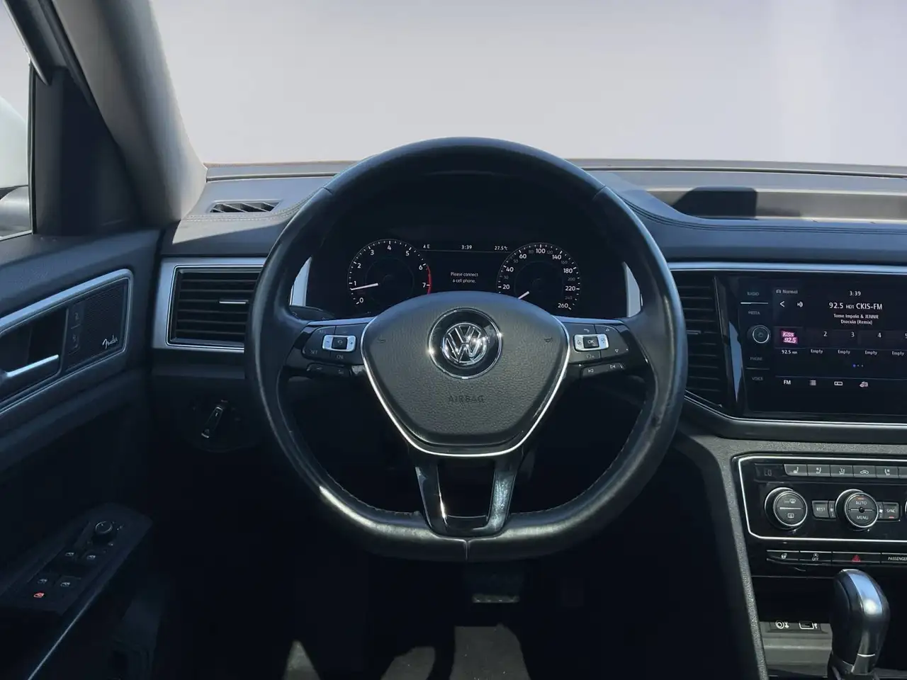 Volkswagen Atlas photo Volkswagen Atlas