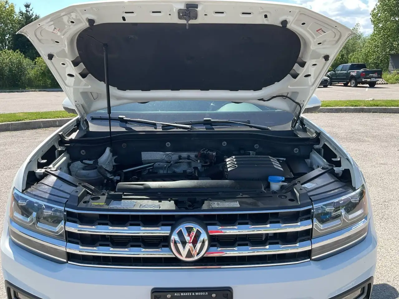 Volkswagen Atlas photo Volkswagen Atlas